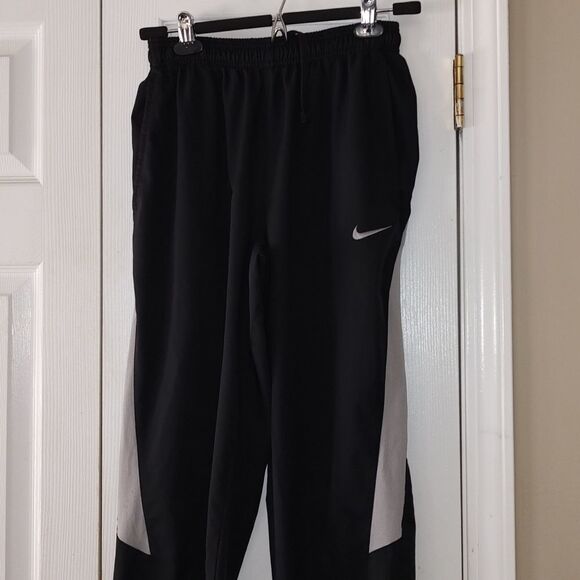 Nike Performance black and gray cuffed pants Sz S (8-10) - Picture 3 of 8